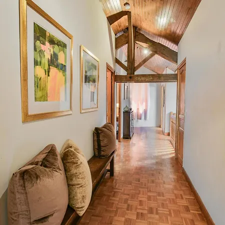 Nyaraló Les Roches De Roquecor