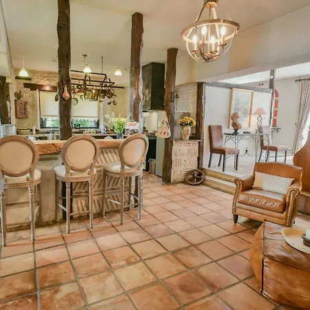 Les Roches De Nyaraló *